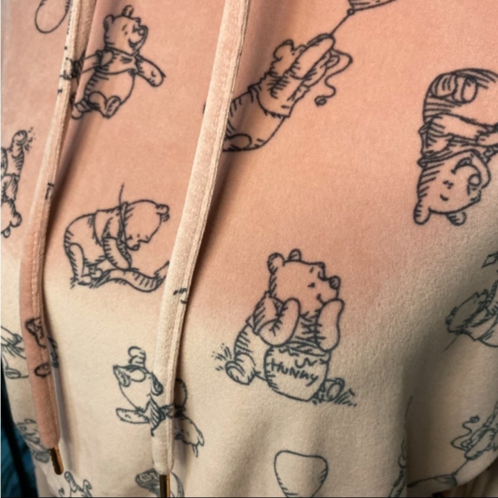 801 Disney Winnie the Pooh x Primark Cares Velour Pink Plush Fleece Crop Hoodie - Picture 4 of 11